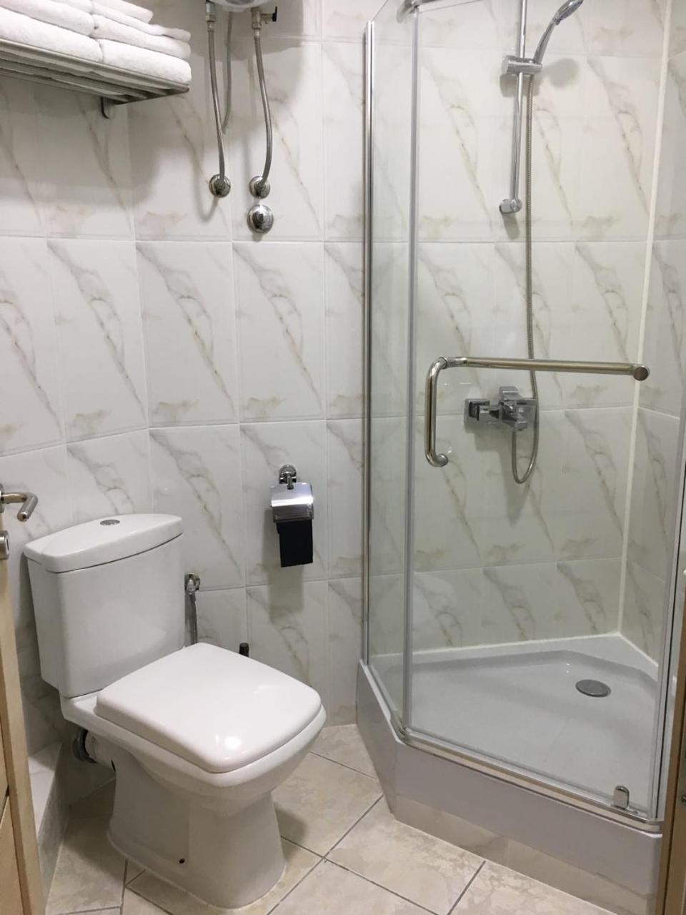 Apartmani Diksi 兹雷尼亚宁 外观 照片