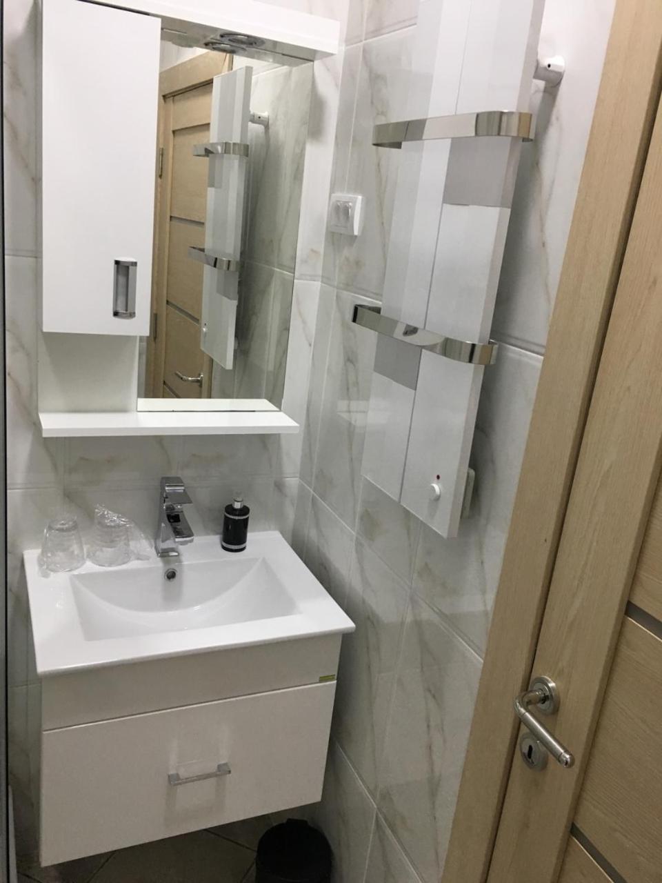 Apartmani Diksi 兹雷尼亚宁 外观 照片