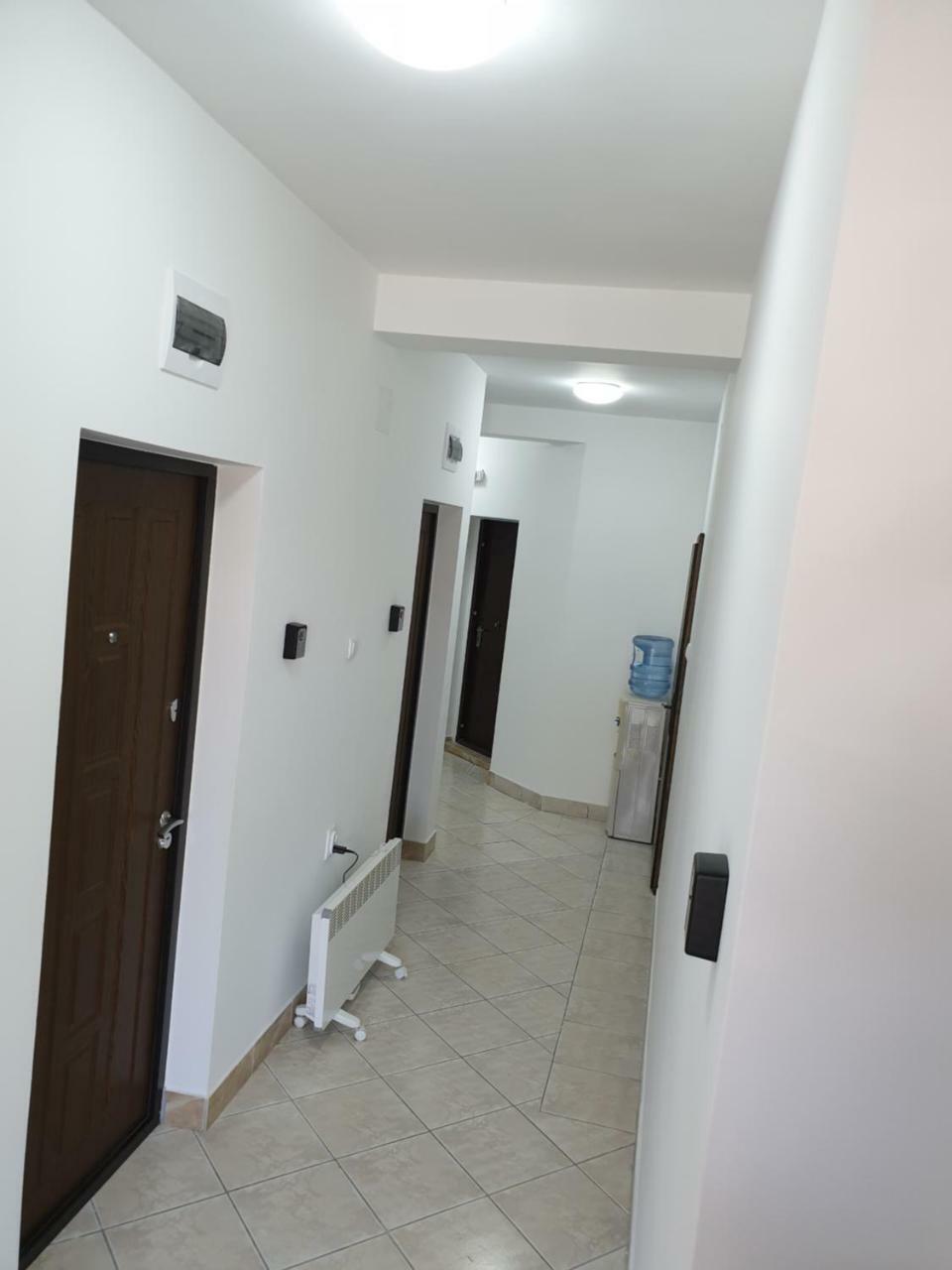 Apartmani Diksi 兹雷尼亚宁 外观 照片